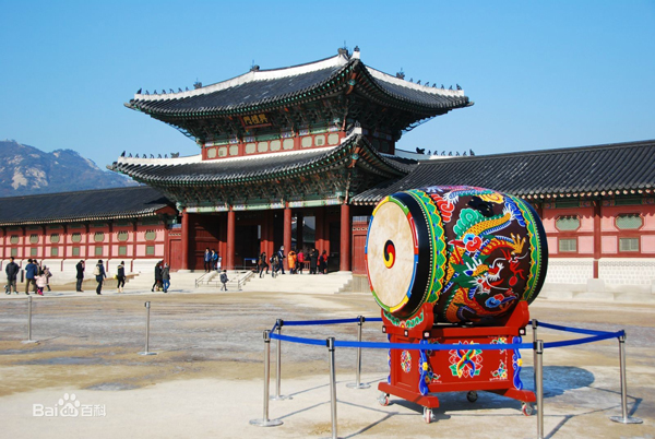 高端拉床,專用機床,内拉床,外拉床,數控機床,自動化生産線,工業機器人 高端拉床,專用機床,内拉床,外拉床,數控機床,自動化生産線,工業機器人