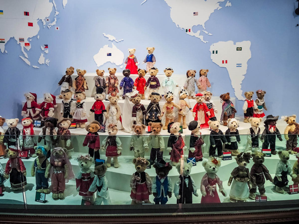 高端拉床,專用機床,内拉床,外拉床,數控機床,自動化生産線,工業機器人 高端拉床,專用機床,内拉床,外拉床,數控機床,自動化生産線,工業機器人