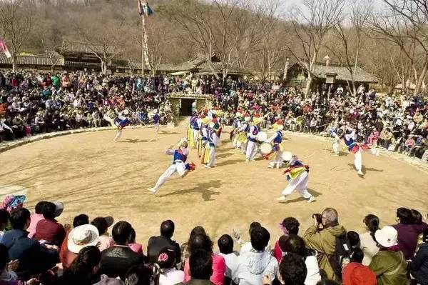 高端拉床,專用機床,内拉床,外拉床,數控機床,自動化生産線,工業機器人 高端拉床,專用機床,内拉床,外拉床,數控機床,自動化生産線,工業機器人