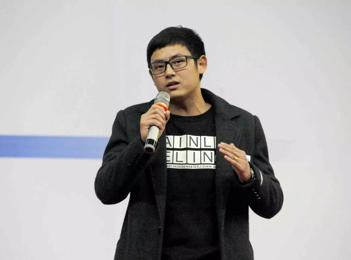 高端拉床,專用機床,内拉床,外拉床,數控機床,自動化生産線,工業機器人 高端拉床,專用機床,内拉床,外拉床,數控機床,自動化生産線,工業機器人