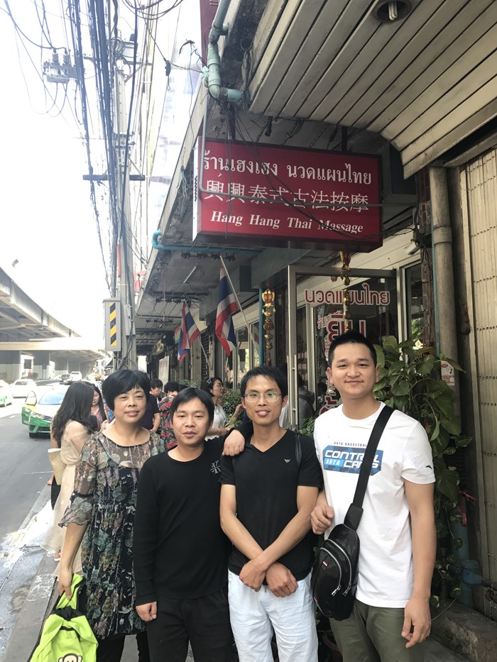 高端拉床,專用機床,内拉床,外拉床,數控機床,自動化生産線,工業機器人 高端拉床,專用機床,内拉床,外拉床,數控機床,自動化生産線,工業機器人