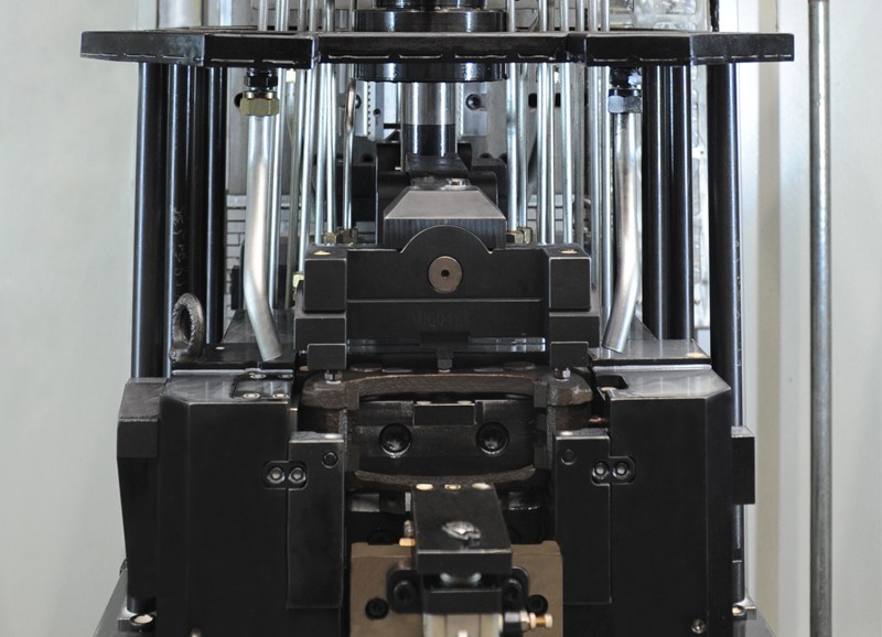 高端拉床,專用機床,内拉床,外拉床,數控機床,自動化生産線,工業機器人,拉床,拉刀,自動化