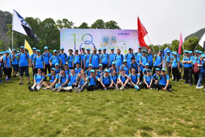 高端拉床,專用機床,内拉床,外拉床,數控機床,自動化生産線,工業機器人