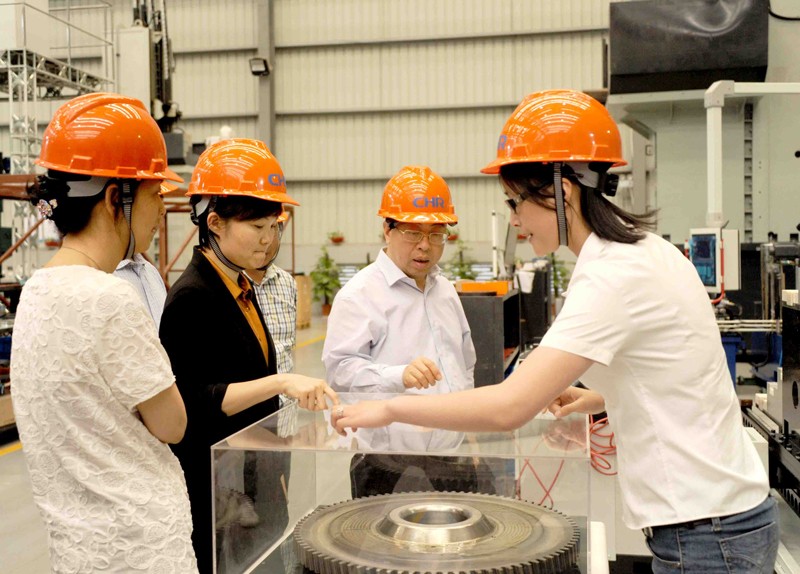 高端拉床,專用機床,内拉床,外拉床,數控機床,自動化生産線,工業機器人,拉床,拉刀,自動化 高端拉床,專用機床,内拉床,外拉床,數控機床,自動化生産線,工業機器人,拉床,拉刀,自動化