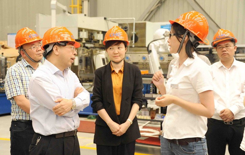 高端拉床,專用機床,内拉床,外拉床,數控機床,自動化生産線,工業機器人,拉床,拉刀,自動化 高端拉床,專用機床,内拉床,外拉床,數控機床,自動化生産線,工業機器人,拉床,拉刀,自動化