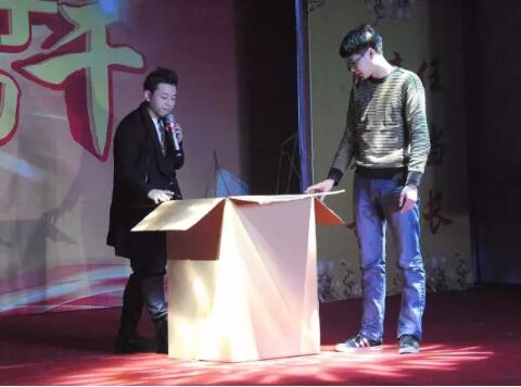 高端拉床,專用機床,内拉床,外拉床,數控機床,自動化生産線,工業機器人,拉床,拉刀,自動化 高端拉床,專用機床,内拉床,外拉床,數控機床,自動化生産線,工業機器人,拉床,拉刀,自動化