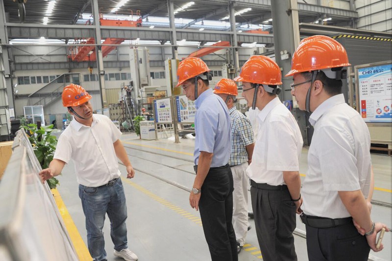 高端拉床,專用機床,内拉床,外拉床,數控機床,自動化生産線,工業機器人,拉床,拉刀,自動化 高端拉床,專用機床,内拉床,外拉床,數控機床,自動化生産線,工業機器人,拉床,拉刀,自動化