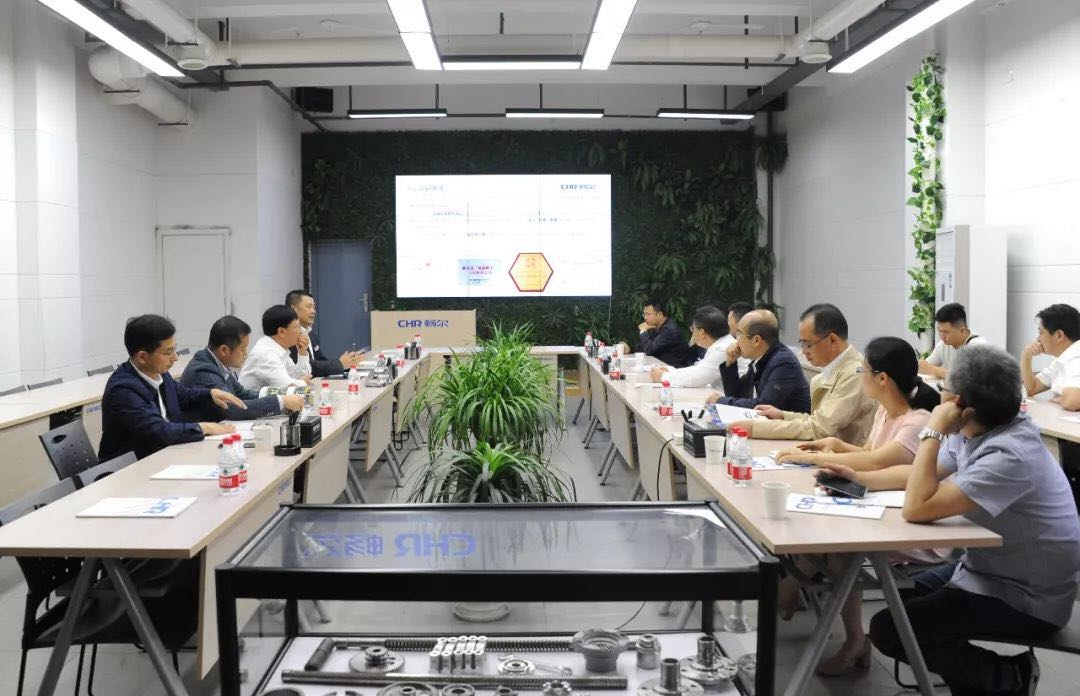 高端拉床,專用機床,内拉床,外拉床,數控機床,自動化生産線,工業機器人,拉床,拉刀,自動化 高端拉床,專用機床,内拉床,外拉床,數控機床,自動化生産線,工業機器人,拉床,拉刀,自動化