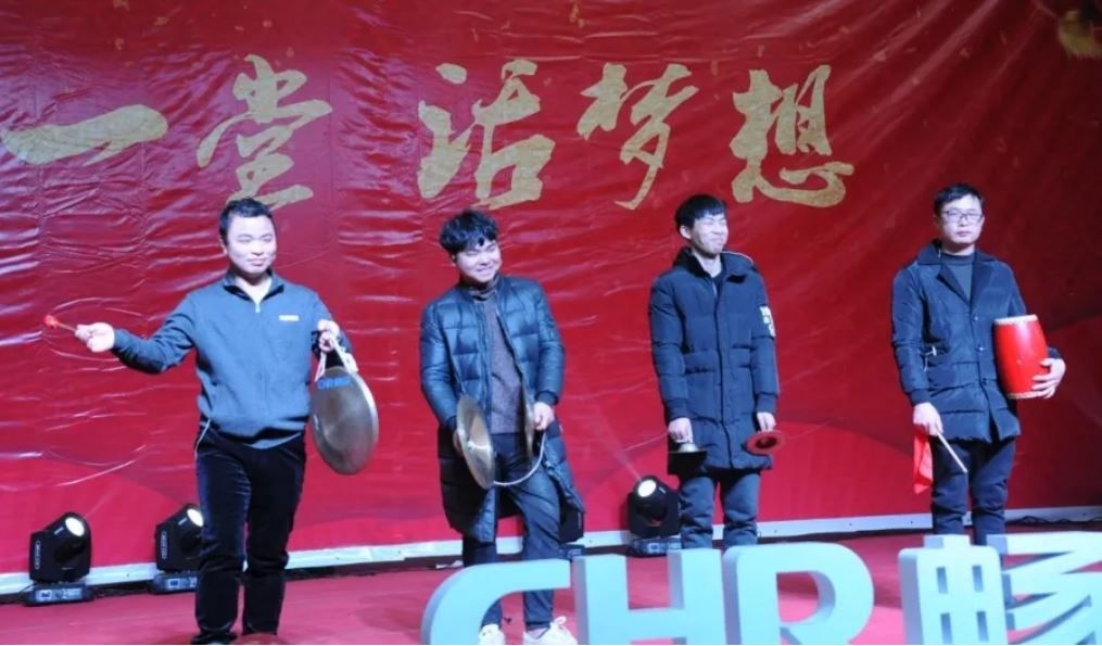 高端拉床,專用機床,内拉床,外拉床,數控機床,自動化生産線,工業機器人,拉床,拉刀,自動化 高端拉床,專用機床,内拉床,外拉床,數控機床,自動化生産線,工業機器人,拉床,拉刀,自動化