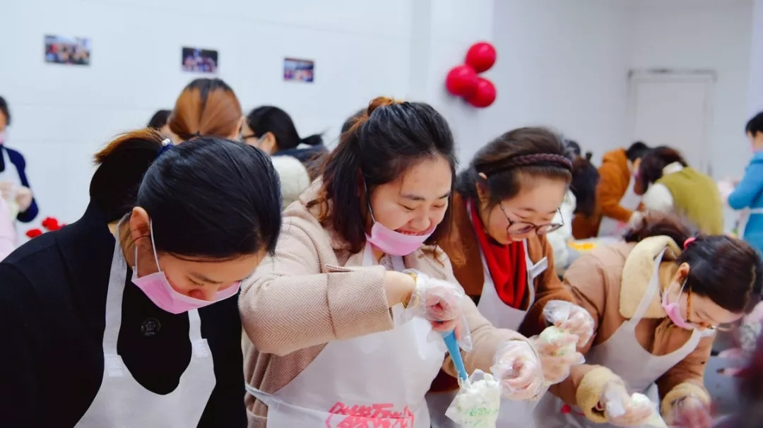 高端拉床,專用機床,内拉床,外拉床,數控機床,自動化生産線,工業機器人,拉床,拉刀,自動化 高端拉床,專用機床,内拉床,外拉床,數控機床,自動化生産線,工業機器人,拉床,拉刀,自動化