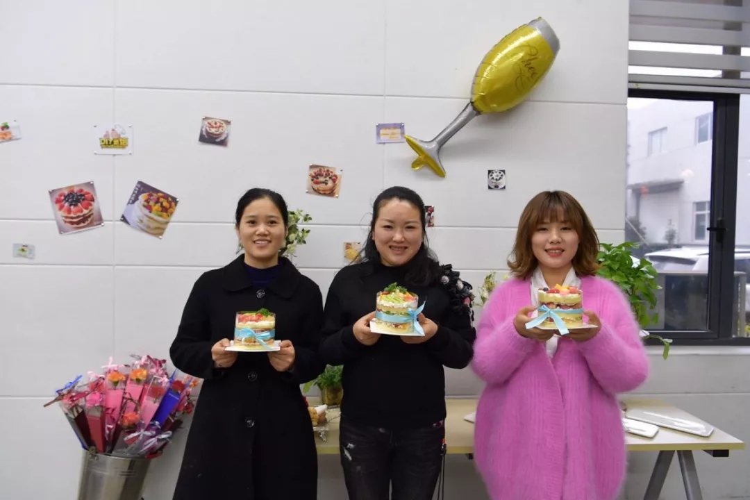 高端拉床,專用機床,内拉床,外拉床,數控機床,自動化生産線,工業機器人,拉床,拉刀,自動化 高端拉床,專用機床,内拉床,外拉床,數控機床,自動化生産線,工業機器人,拉床,拉刀,自動化