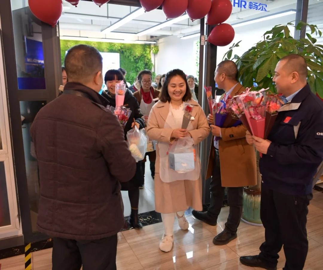 高端拉床,專用機床,内拉床,外拉床,數控機床,自動化生産線,工業機器人,拉床,拉刀,自動化 高端拉床,專用機床,内拉床,外拉床,數控機床,自動化生産線,工業機器人,拉床,拉刀,自動化