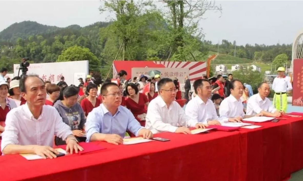 高端拉床,專用機床,内拉床,外拉床,數控機床,自動化生産線,工業機器人,拉床,拉刀,自動化 高端拉床,專用機床,内拉床,外拉床,數控機床,自動化生産線,工業機器人,拉床,拉刀,自動化