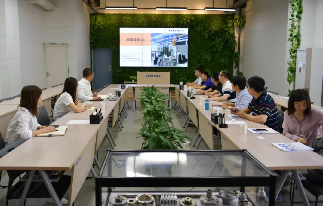 高端拉床,專用機床,内拉床,外拉床,數控機床,自動化生産線,工業機器人,拉床,拉刀,自動化 高端拉床,專用機床,内拉床,外拉床,數控機床,自動化生産線,工業機器人,拉床,拉刀,自動化