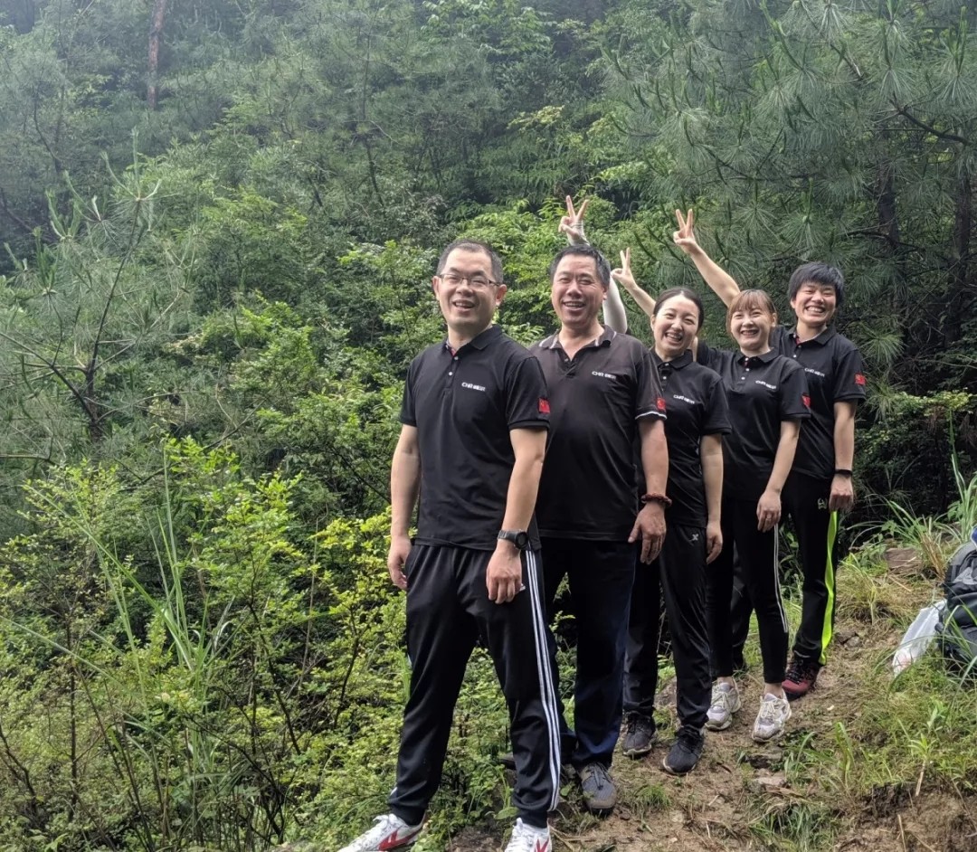 高端拉床,專用機床,内拉床,外拉床,數控機床,自動化生産線,工業機器人,拉床,拉刀,自動化 高端拉床,專用機床,内拉床,外拉床,數控機床,自動化生産線,工業機器人,拉床,拉刀,自動化