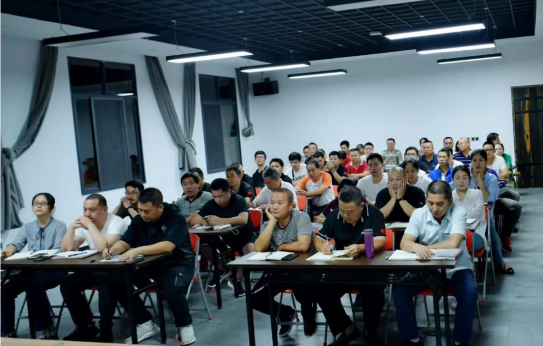 高端拉床,專用機床,内拉床,外拉床,數控機床,自動化生産線,工業機器人,拉床,拉刀,自動化 高端拉床,專用機床,内拉床,外拉床,數控機床,自動化生産線,工業機器人,拉床,拉刀,自動化