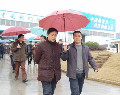 高端拉床,專用機床,内拉床,外拉床,數控機床,自動化生産線,工業機器人,拉床,拉刀,自動化 高端拉床,專用機床,内拉床,外拉床,數控機床,自動化生産線,工業機器人,拉床,拉刀,自動化