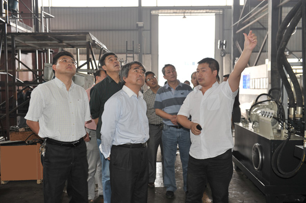 高端拉床,專用機床,内拉床,外拉床,數控機床,自動化生産線,工業機器人,拉床,拉刀,自動化 高端拉床,專用機床,内拉床,外拉床,數控機床,自動化生産線,工業機器人,拉床,拉刀,自動化