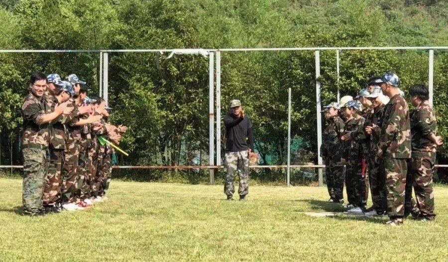 高端拉床,專用機床,内拉床,外拉床,數控機床,自動化生産線,工業機器人,拉床,拉刀,自動化 高端拉床,專用機床,内拉床,外拉床,數控機床,自動化生産線,工業機器人,拉床,拉刀,自動化