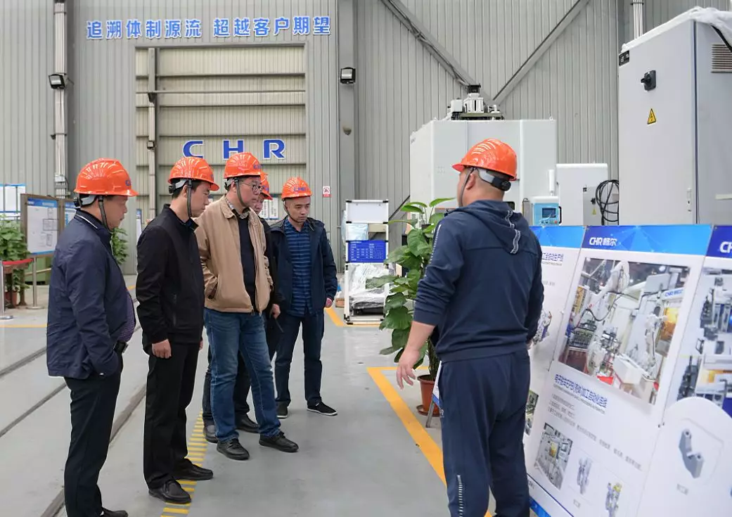 高端拉床,專用機床,内拉床,外拉床,數控機床,自動化生産線,工業機器人,拉床,拉刀,自動化 高端拉床,專用機床,内拉床,外拉床,數控機床,自動化生産線,工業機器人,拉床,拉刀,自動化