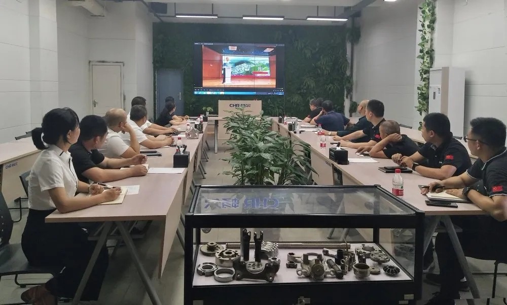 拉床,拉刀,自動化,高端拉床,專用機床,内拉床,外拉床,數控機床,自動化生産線,工業機器人 拉床,拉刀,自動化,高端拉床,專用機床,内拉床,外拉床,數控機床,自動化生産線,工業機器人