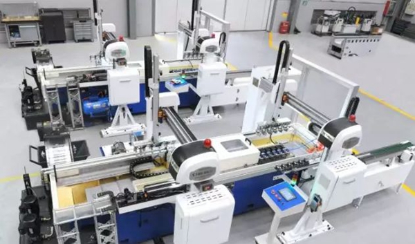 拉床,拉刀,自動化,高端拉床,專用機床,内拉床,外拉床,數控機床,自動化生産線,工業機器人 拉床,拉刀,自動化,高端拉床,專用機床,内拉床,外拉床,數控機床,自動化生産線,工業機器人