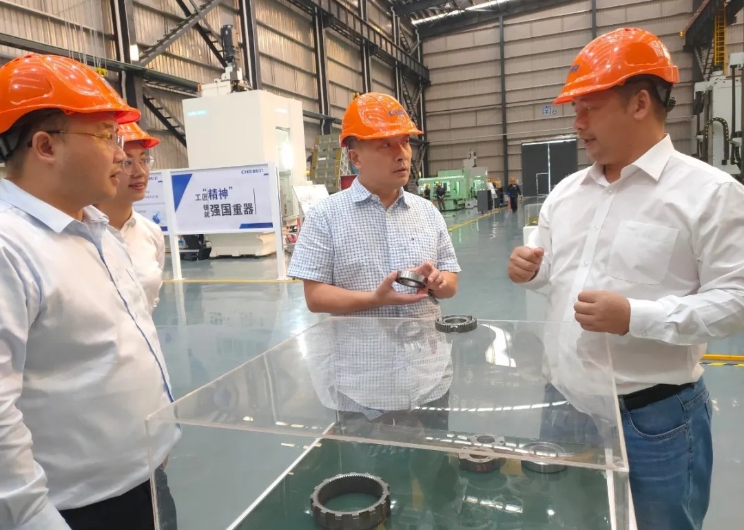 拉床,拉刀,自動化,高端拉床,專用機床,内拉床,外拉床,數控機床,自動化生産線,工業機器人 拉床,拉刀,自動化,高端拉床,專用機床,内拉床,外拉床,數控機床,自動化生産線,工業機器人