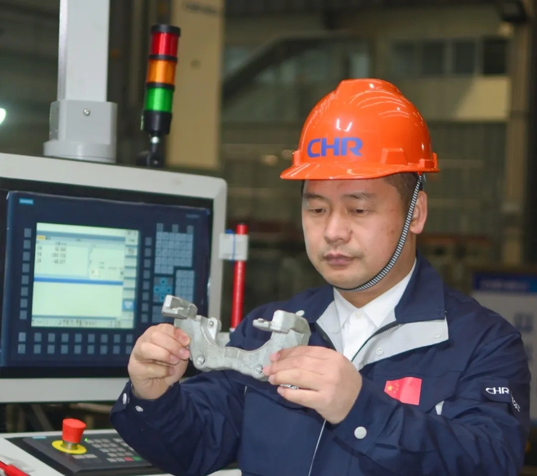 拉床,拉刀,自動化,高端拉床,專用機床,内拉床,外拉床,數控機床,自動化生産線,工業機器人 拉床,拉刀,自動化,高端拉床,專用機床,内拉床,外拉床,數控機床,自動化生産線,工業機器人