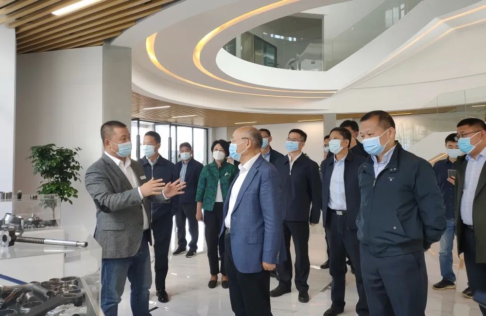 拉床,拉刀,自動化,高端拉床,專用機床,内拉床,外拉床,數控機床,自動化生産線,工業機器人 拉床,拉刀,自動化,高端拉床,專用機床,内拉床,外拉床,數控機床,自動化生産線,工業機器人