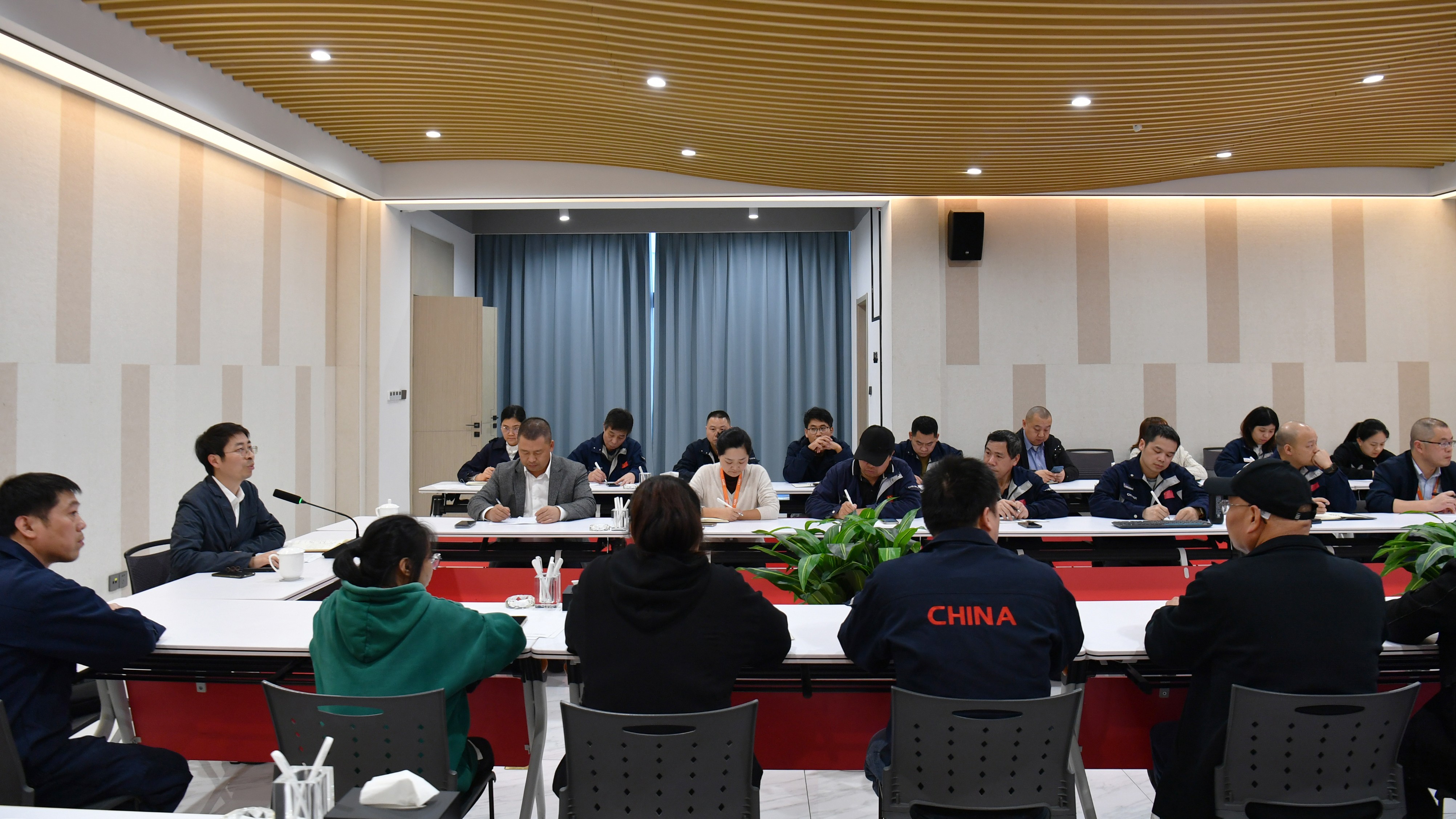 拉床,拉刀,自動化,高端拉床,專用機床,内拉床,外拉床,數控機床,自動化生産線,工業機器人 拉床,拉刀,自動化,高端拉床,專用機床,内拉床,外拉床,數控機床,自動化生産線,工業機器人