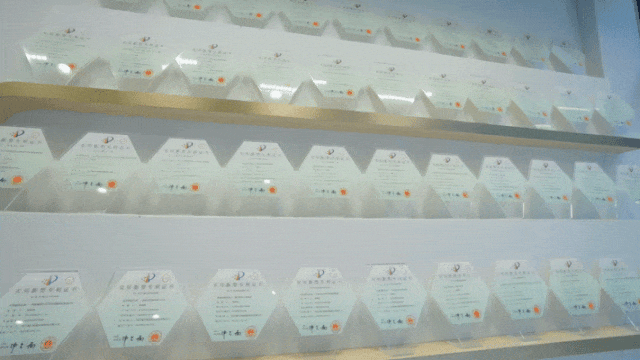 拉床,拉刀,自動化,高端拉床,專用機床,内拉床,外拉床,數控機床,自動化生産線,工業機器人 拉床,拉刀,自動化,高端拉床,專用機床,内拉床,外拉床,數控機床,自動化生産線,工業機器人